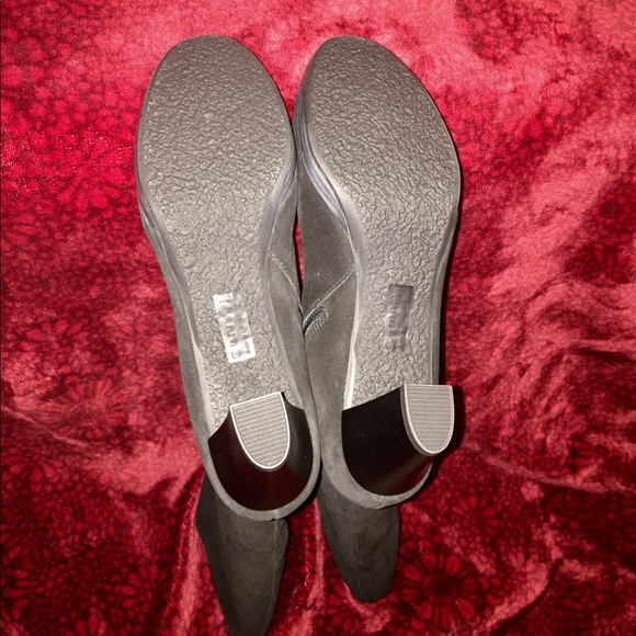 SOLD 💝NEW La Canadienne Kara 11 Dress Snow Tall - Picture 5 of 8